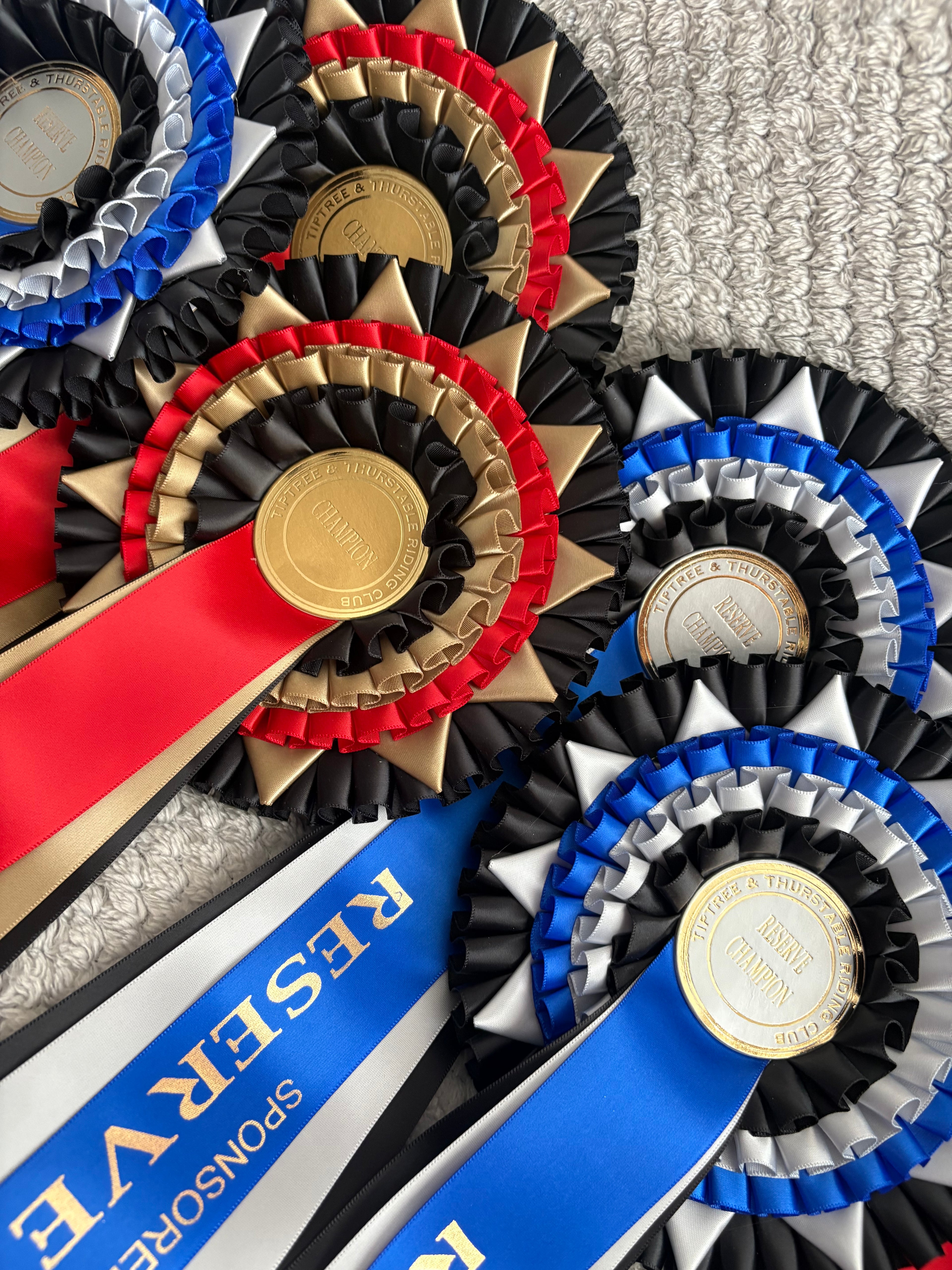 4/5 Tier Rosette