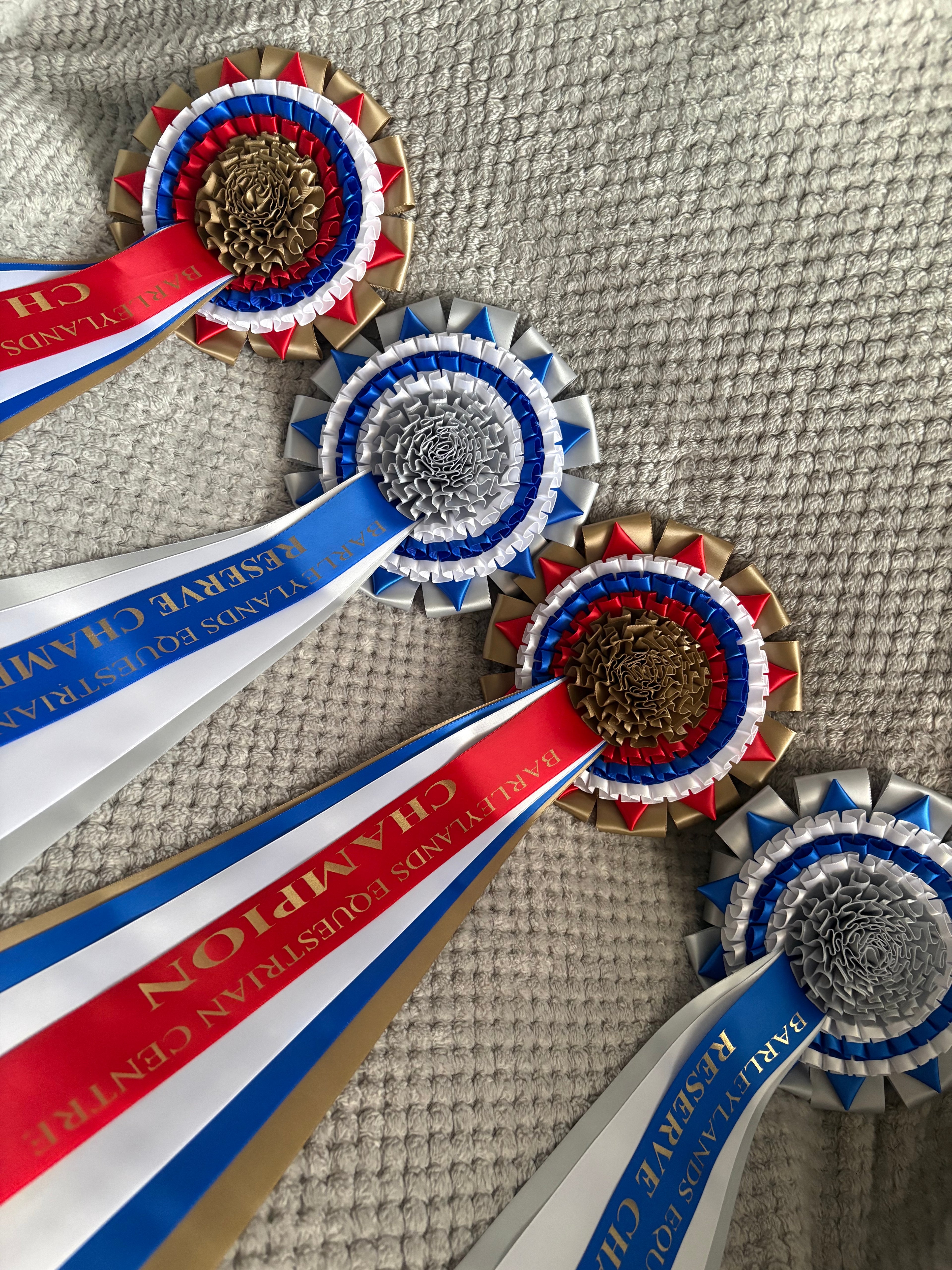 4/5 Tier Rosette